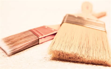 how to prep for painting: the importance of choosing the right brushes